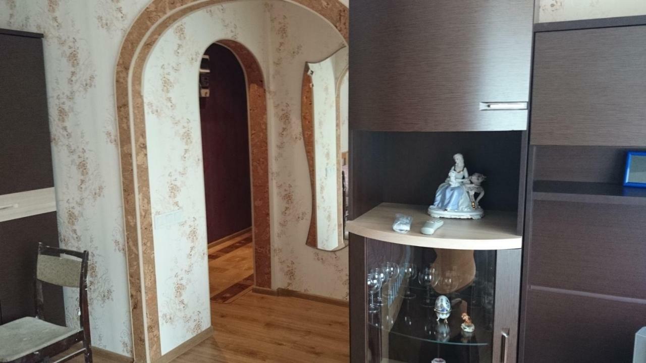 Апартамент В Центре Города, Stacijas 111 Daugavpils Exteriör bild